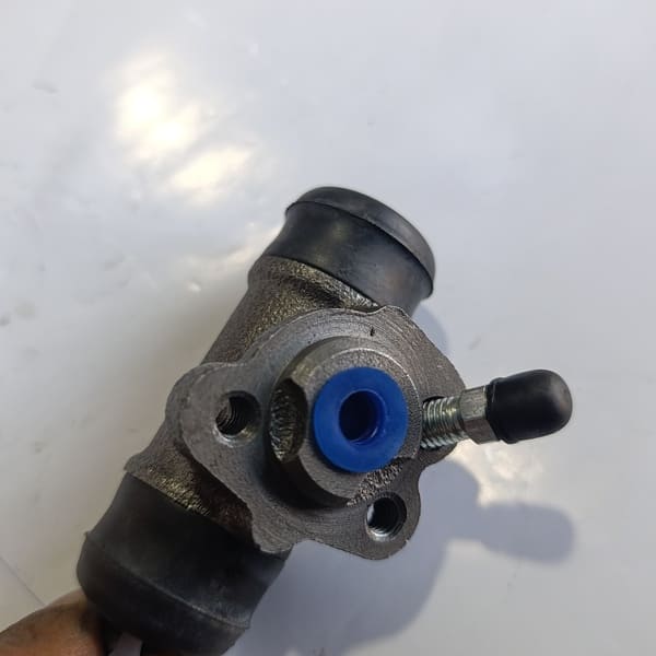 CILINDRO AUXILIAR FRENO FIC  AISIN (47750-16030 R 16010 L) 11/16 5A  corolla