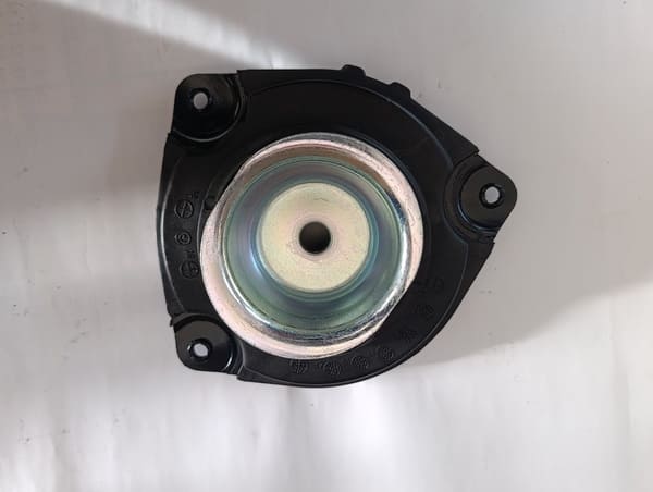 SOPORTE DE AMORTIGUADOR DELANTERO nissan AD , NOTE TIIDA VANET  ( R)