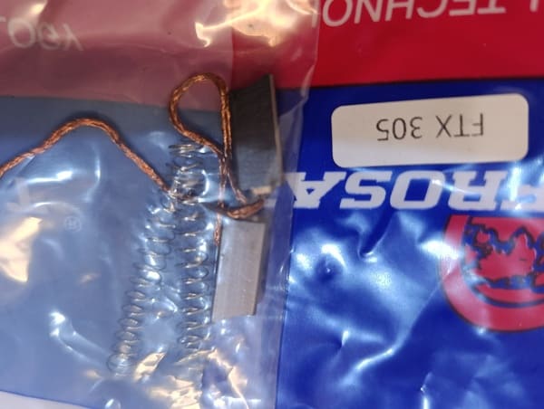 CARBON ALTERNADOR Frosat FTX-305 (8x5) NISSAN