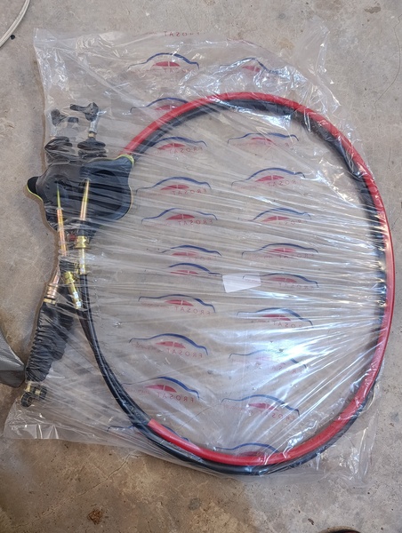 CABLE DE CAJA  FR-CCA0098 KINGLONG 4Y JINBEI <PAR (rojo y negro)